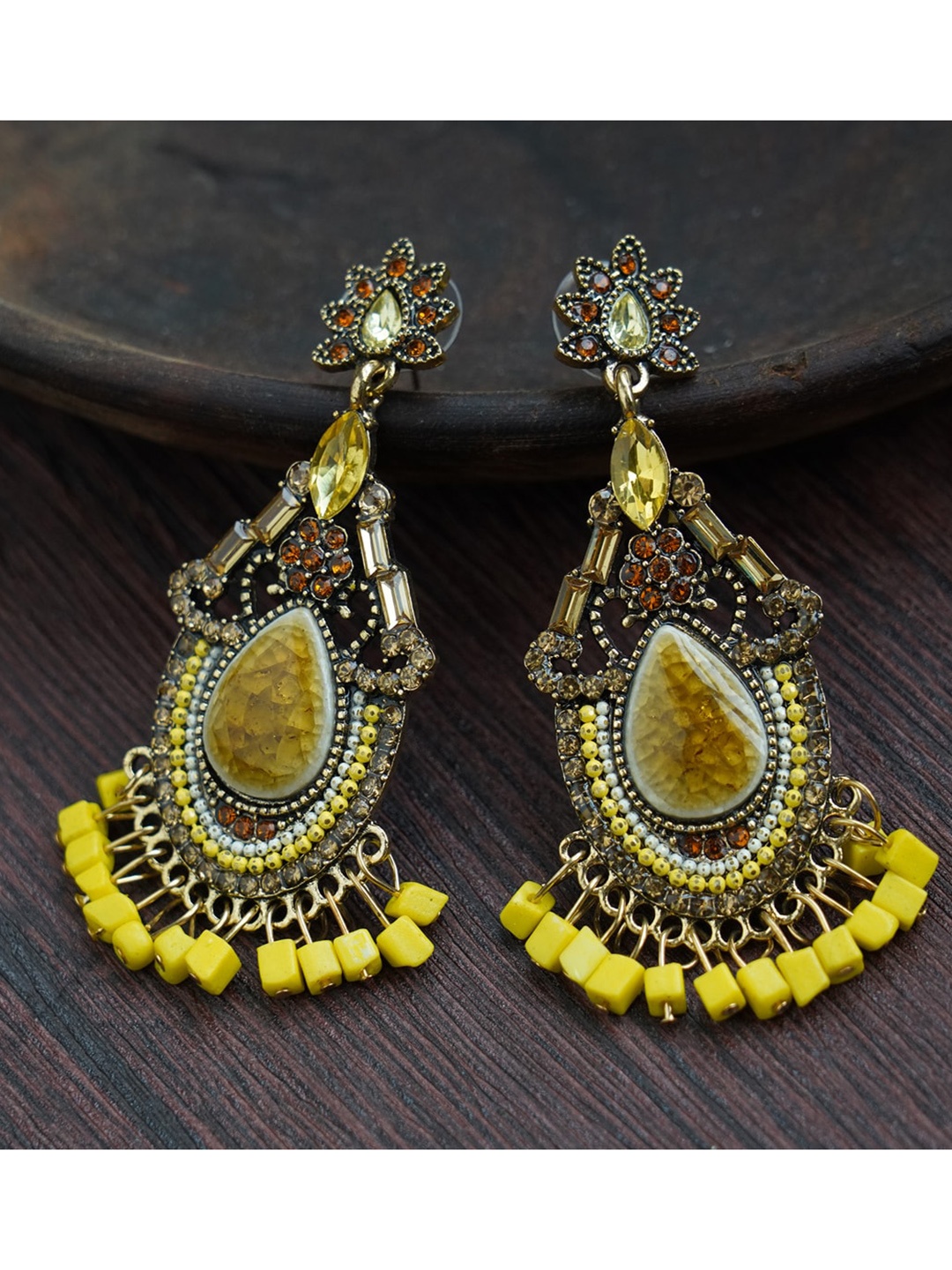 

MIZORRI Yellow Contemporary Drop Earrings