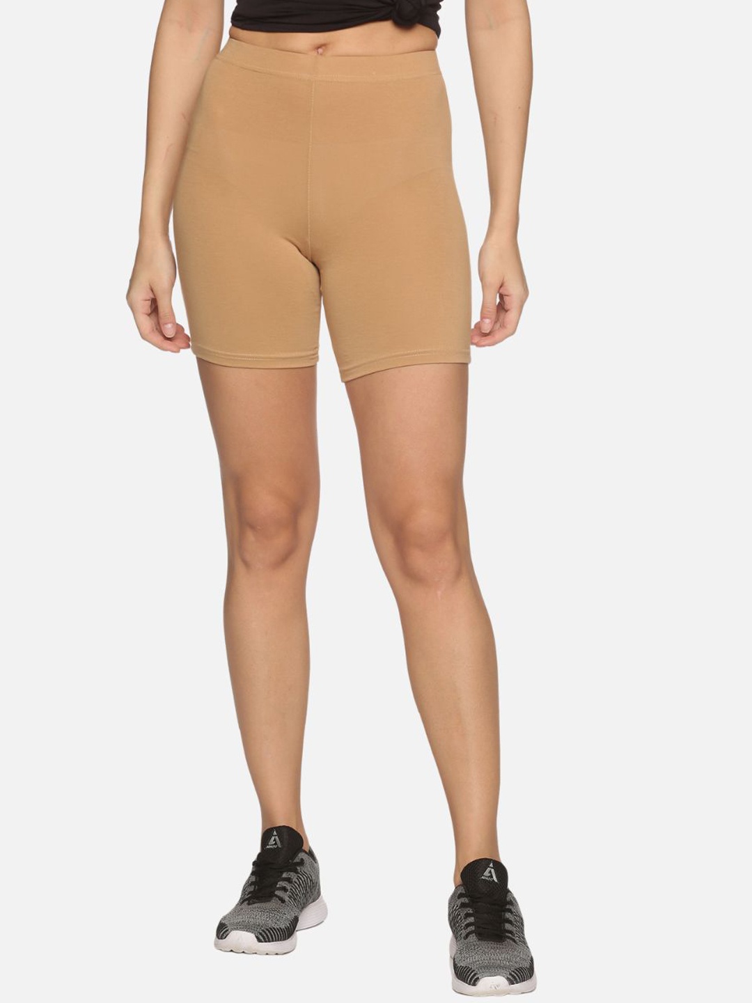

Outflits Women Beige Skinny Fit Cycling Sports Shorts