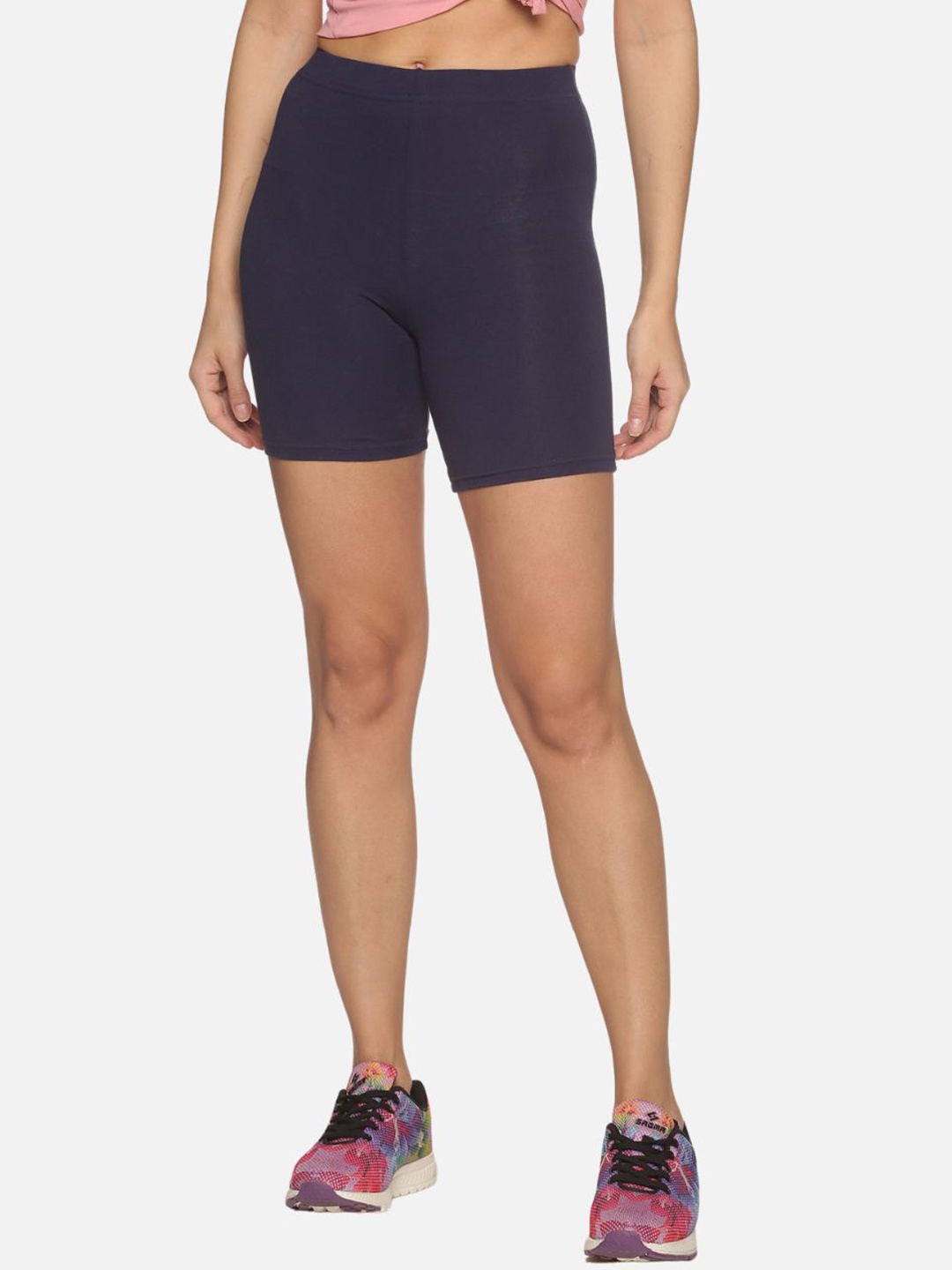 Outflits Women Navy Blue Skinny Fit Cycling Sports Shorts