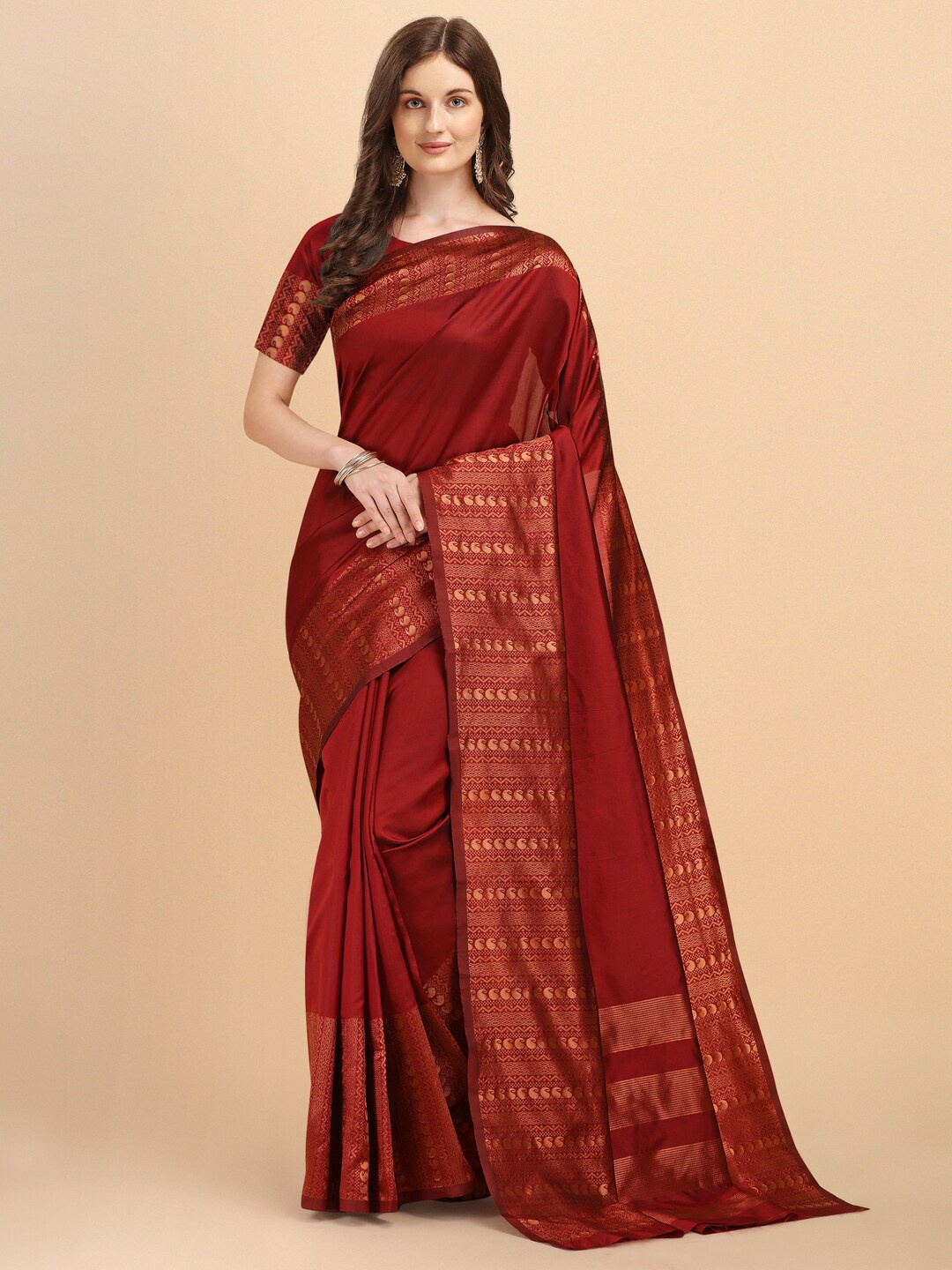 

ZIKARAA Women Brown & Gold-Toned Woven Design Zari Pure Silk Kanjeevaram Saree