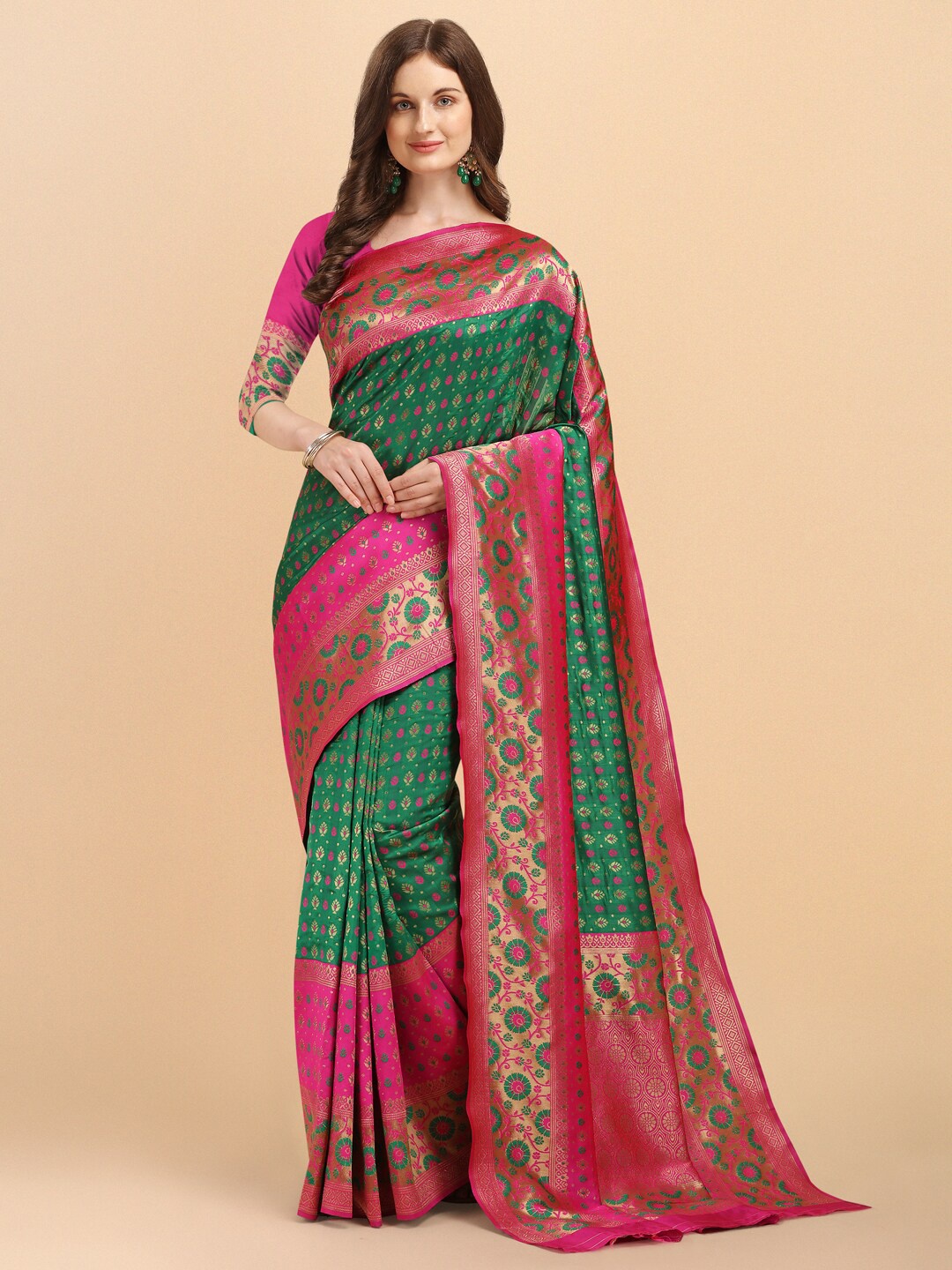 

ZIKARAA Green & Pink Floral Zari Pure Silk Kanjeevaram Saree