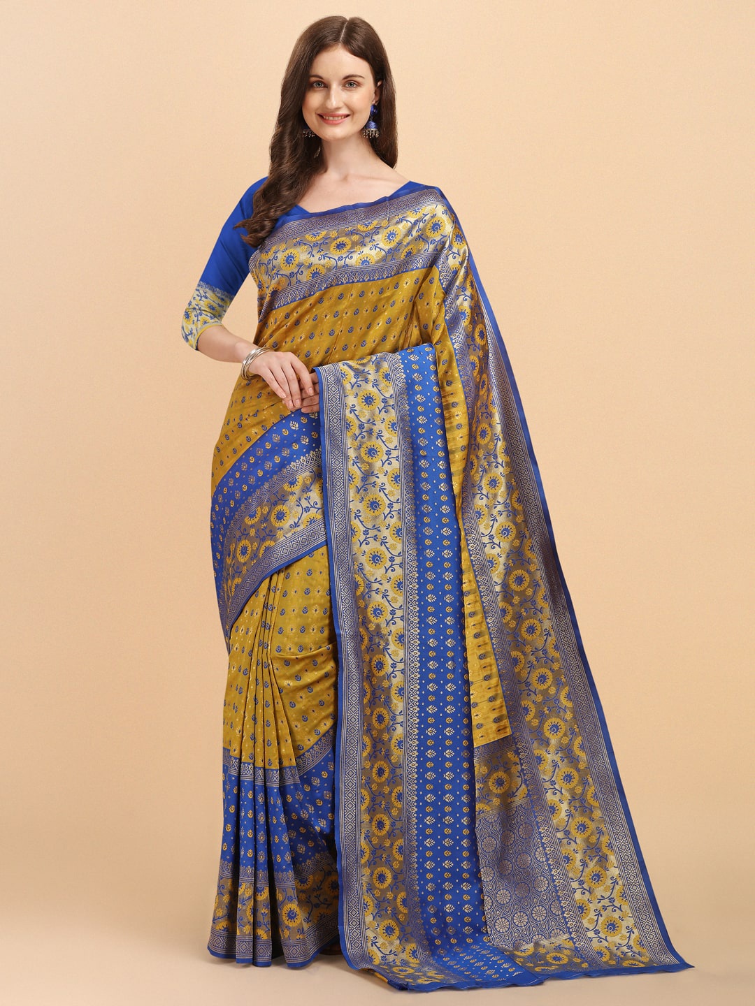 

ZIKARAA Women Gold-Toned & Blue Floral Zari Pure Silk Kanjeevaram Saree
