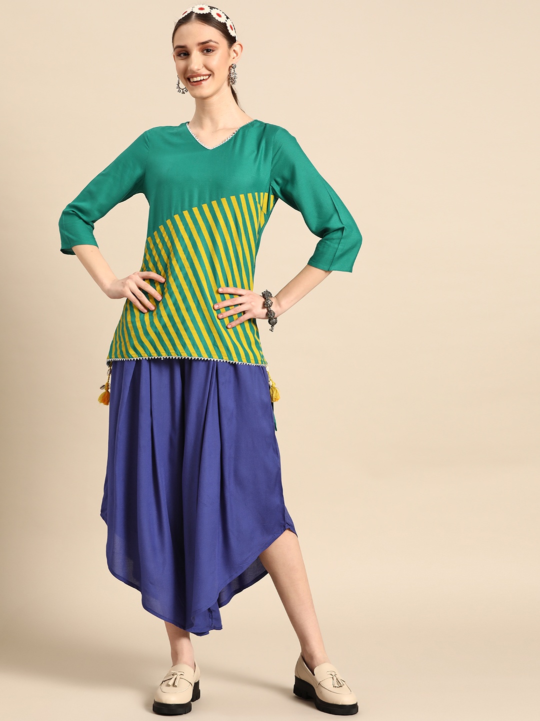 Sangria Women Striped Kurti with Asymmetric Palazzos, Green