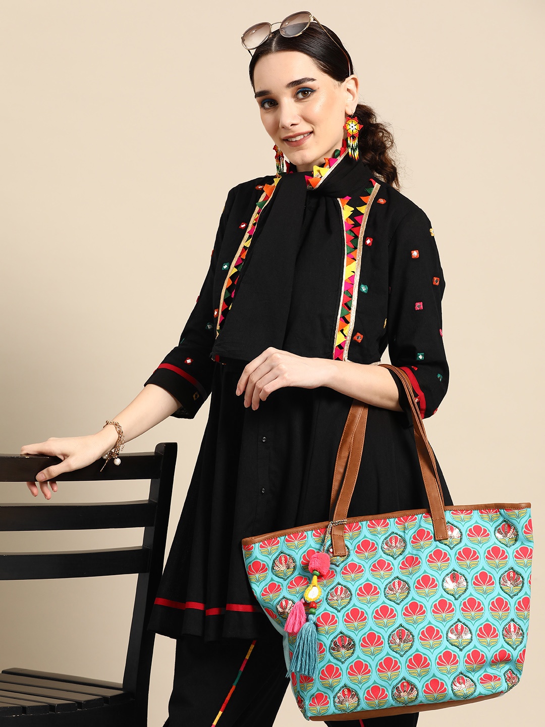 

Sangria Women Black Pure Cotton Mirror-Work Tunic & Dhoti Pants Set with Dupatta