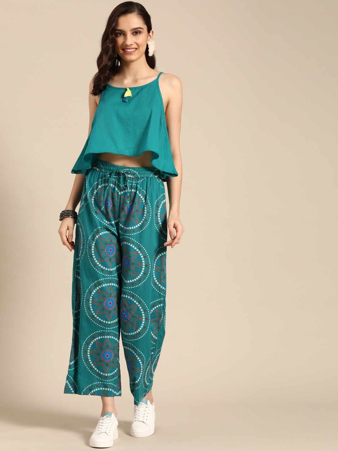 

Sangria Women Teal Green Pure Cotton Geometric Print Co-Ord Set