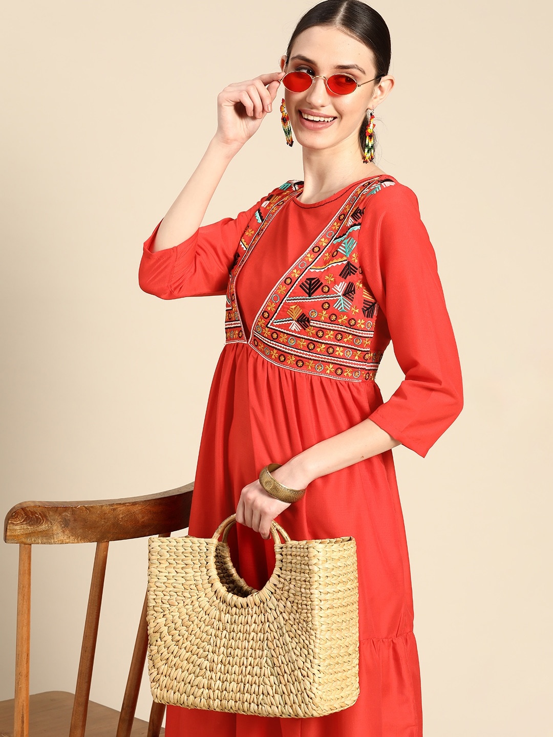 

Sangria Red Solid Embroidered Detail A-Line Midi Dress