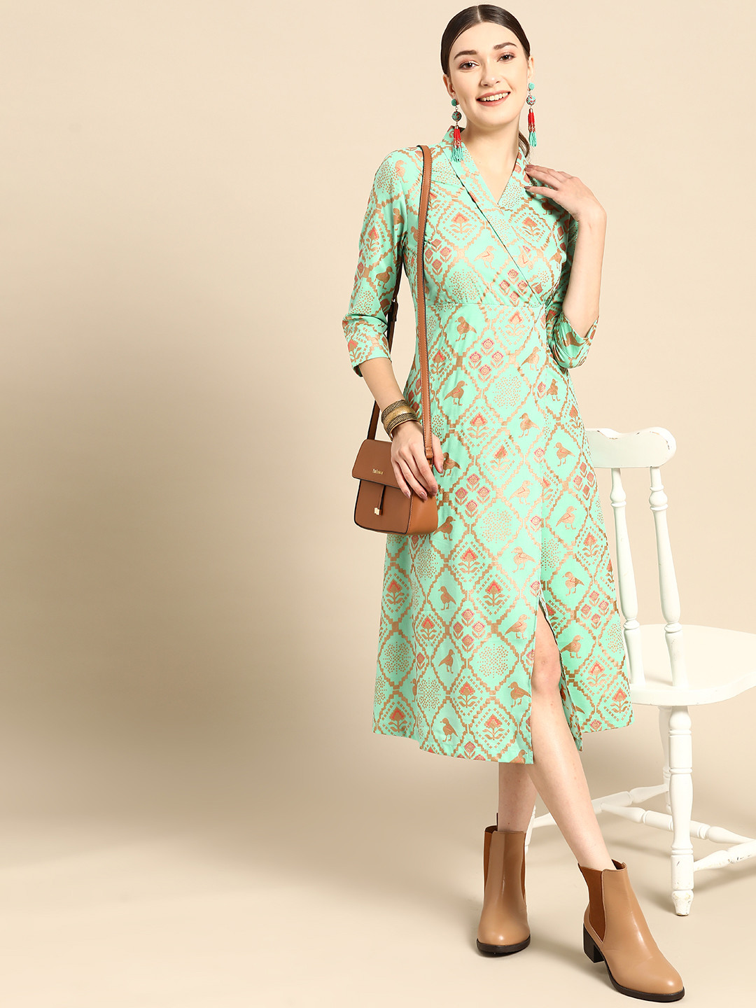 

Sangria Green & Golden Conversational Print Ethnic Midi Dress