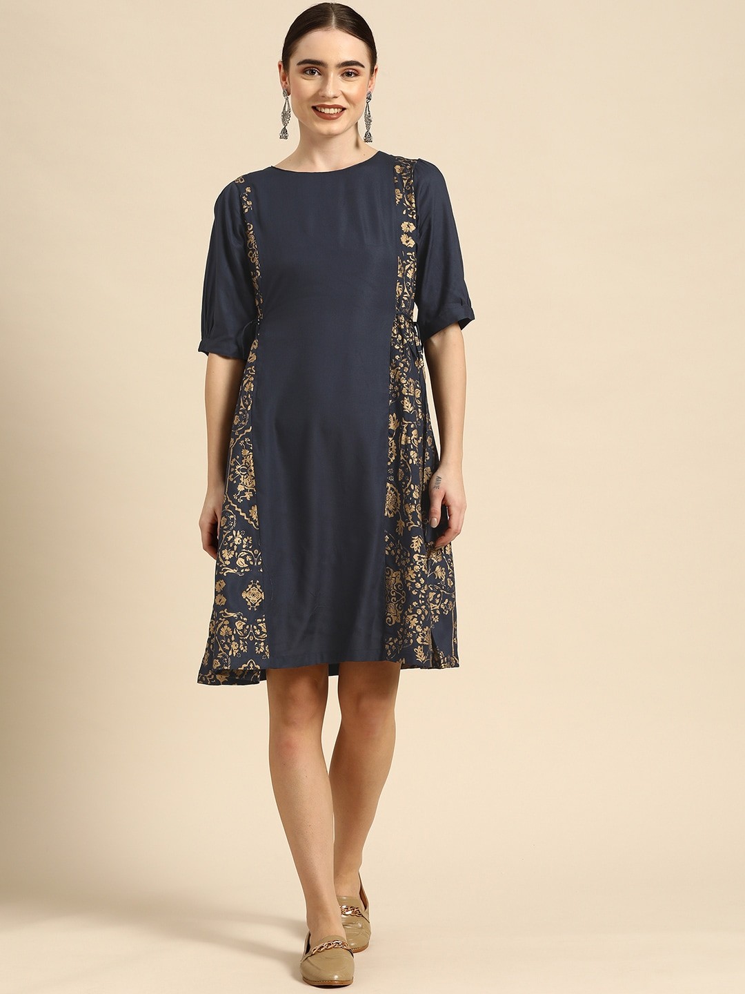 

Sangria Navy Blue & Gold-Toned Floral Ethnic A-Line Dress
