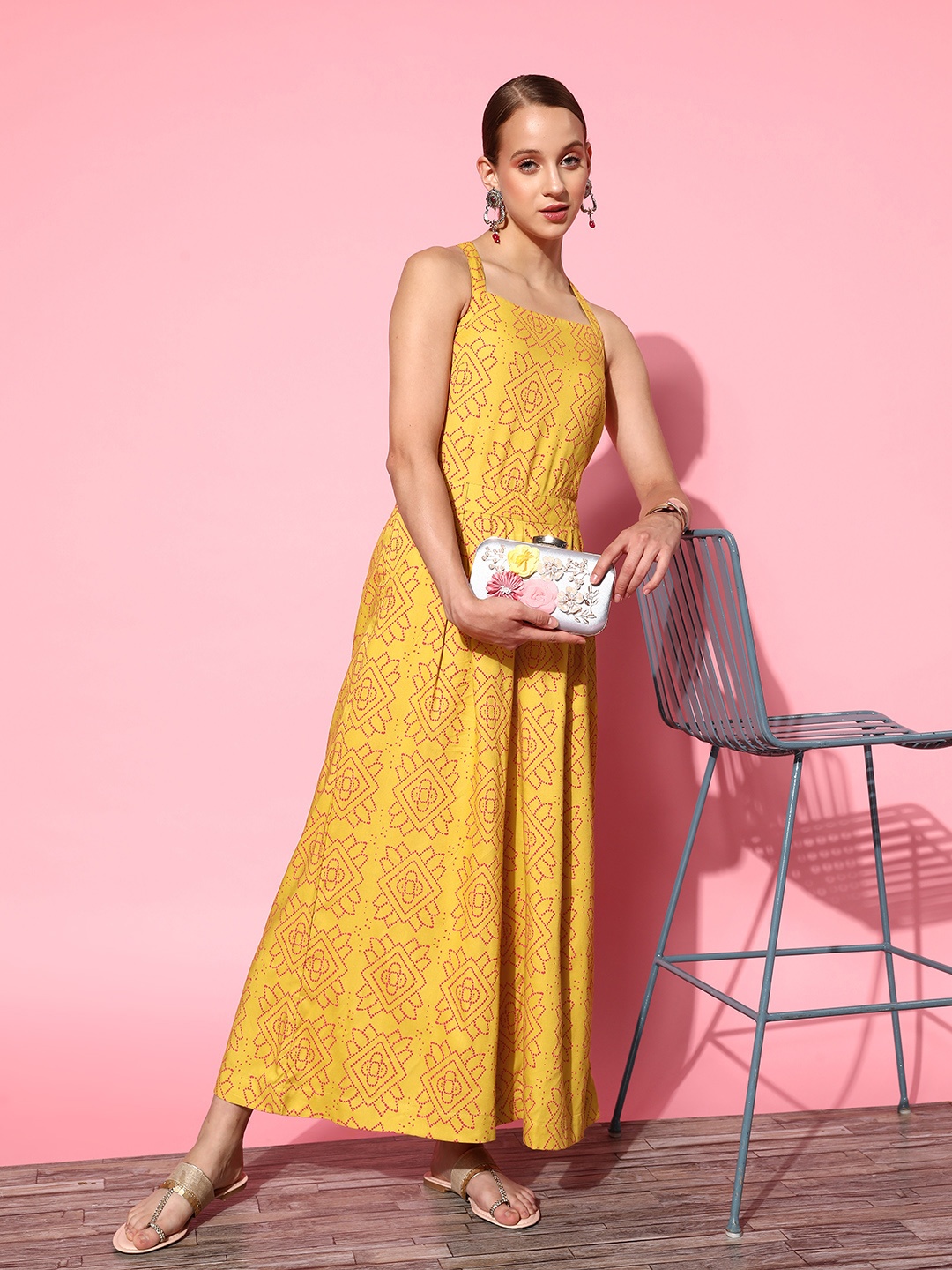 

Sangria Mustard Yellow & Golden Printed Pleated Flared Jumpsuit