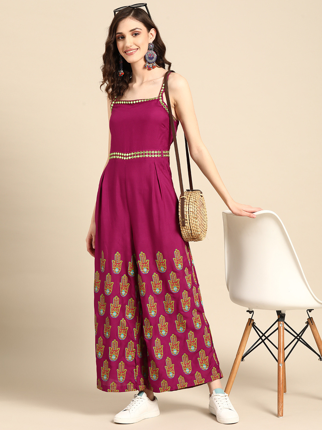 

Sangria Pink Printed Basic Jumpsuit with Embellished