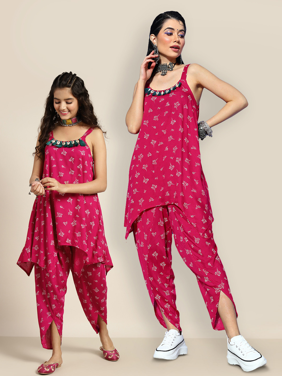 

Sangria Women Ethnic Motifs Viscose Rayon Edgy Boheme Kurta Set, Fuchsia
