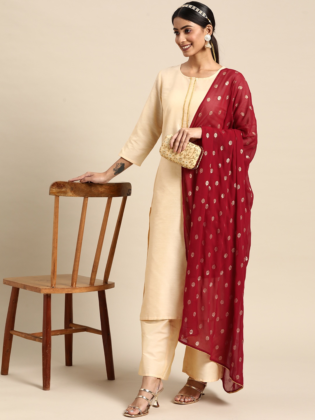 

Sangria Women Cream-Coloured & Red Solid Kurta with Palazzos & Printed Dupatta