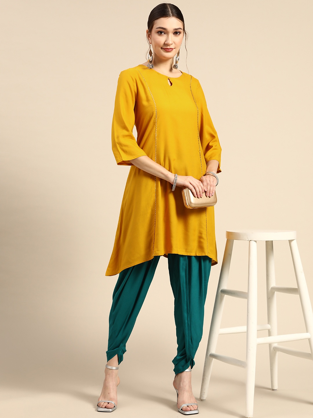 

Sangria Women Mustard Yellow & Green Kurta with Dhoti Pants
