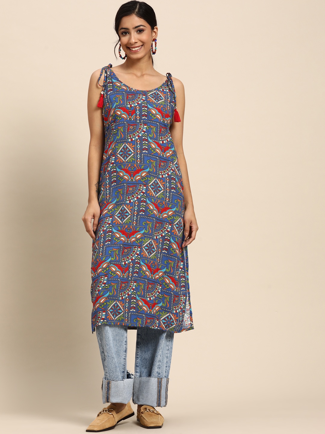

Sangria Women Navy Blue & Maroon Ethnic Motifs Printed Kurta