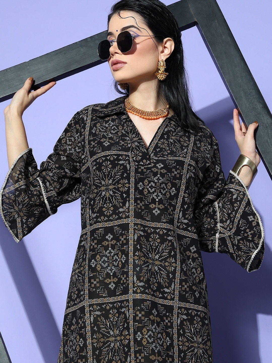 

Sangria Women Black New Neckline Kurta