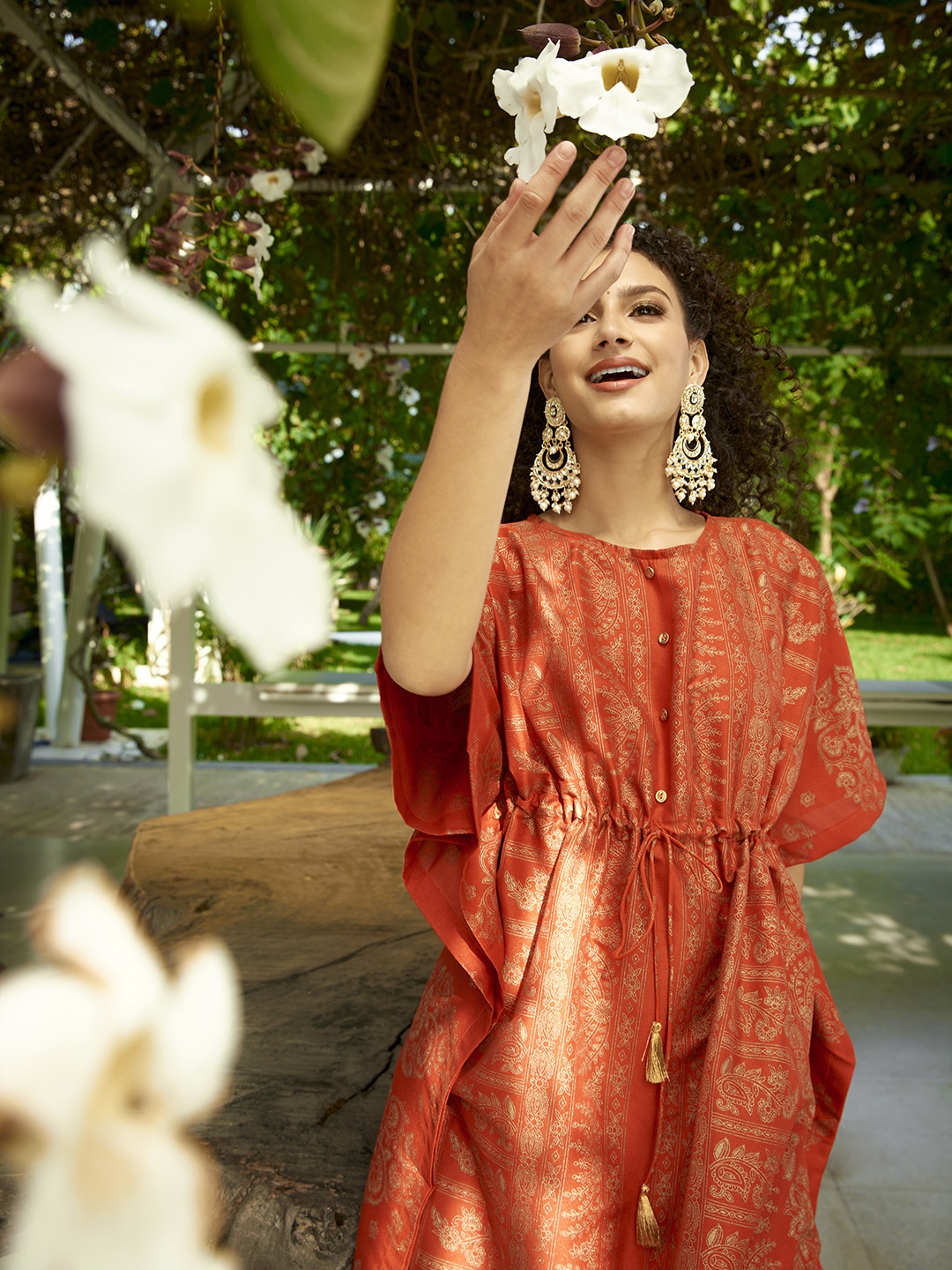 

Sangria Women Orange & Golden Ethnic Motifs Printed Kaftan Kurta