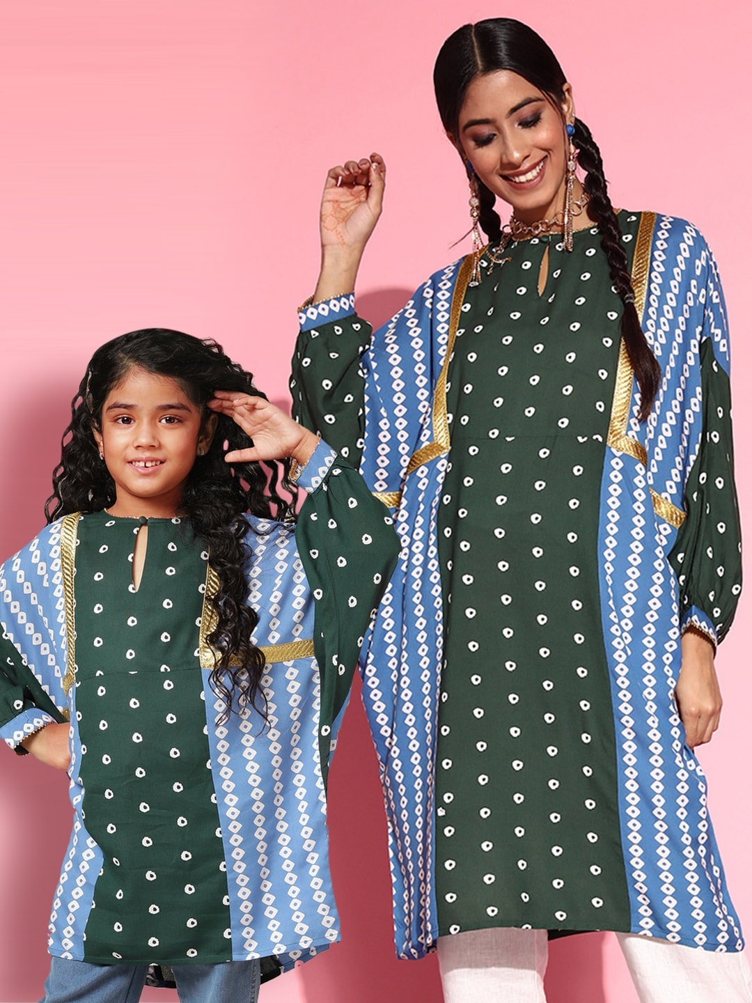 

Sangria Women Green Sleeve Bounce Kurta