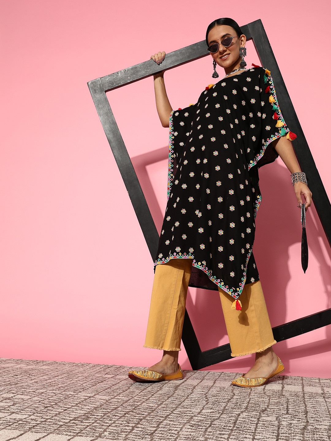 

Sangria Women Black & Yellow Ethnic Motifs Printed Flared Sleeves Kaftan Kurta