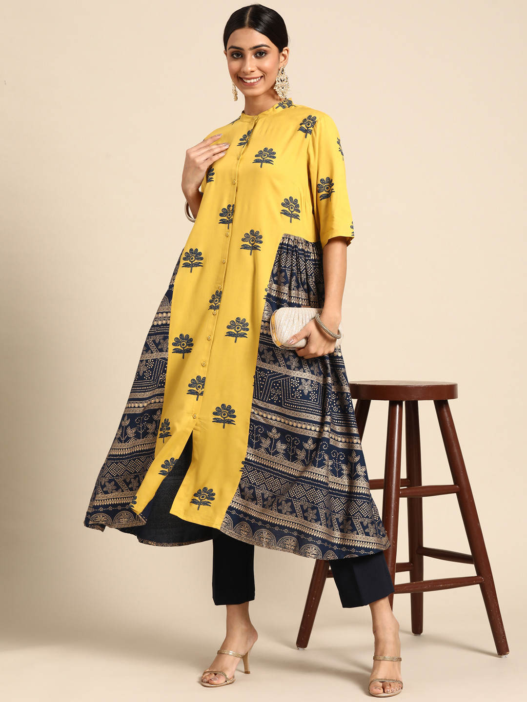 

Sangria Women Mustard Yellow & Navy Blue Ethnic Motifs Printed Kurta
