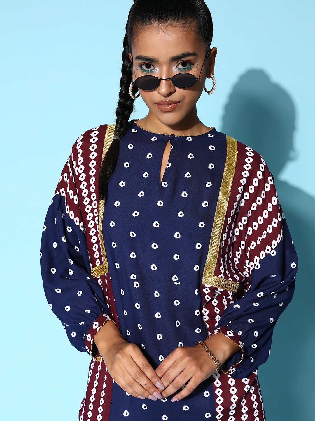 

Sangria Women Electric Navy Blue & Maroon Bandhani Patakha Guddi-Print Parade Kurta