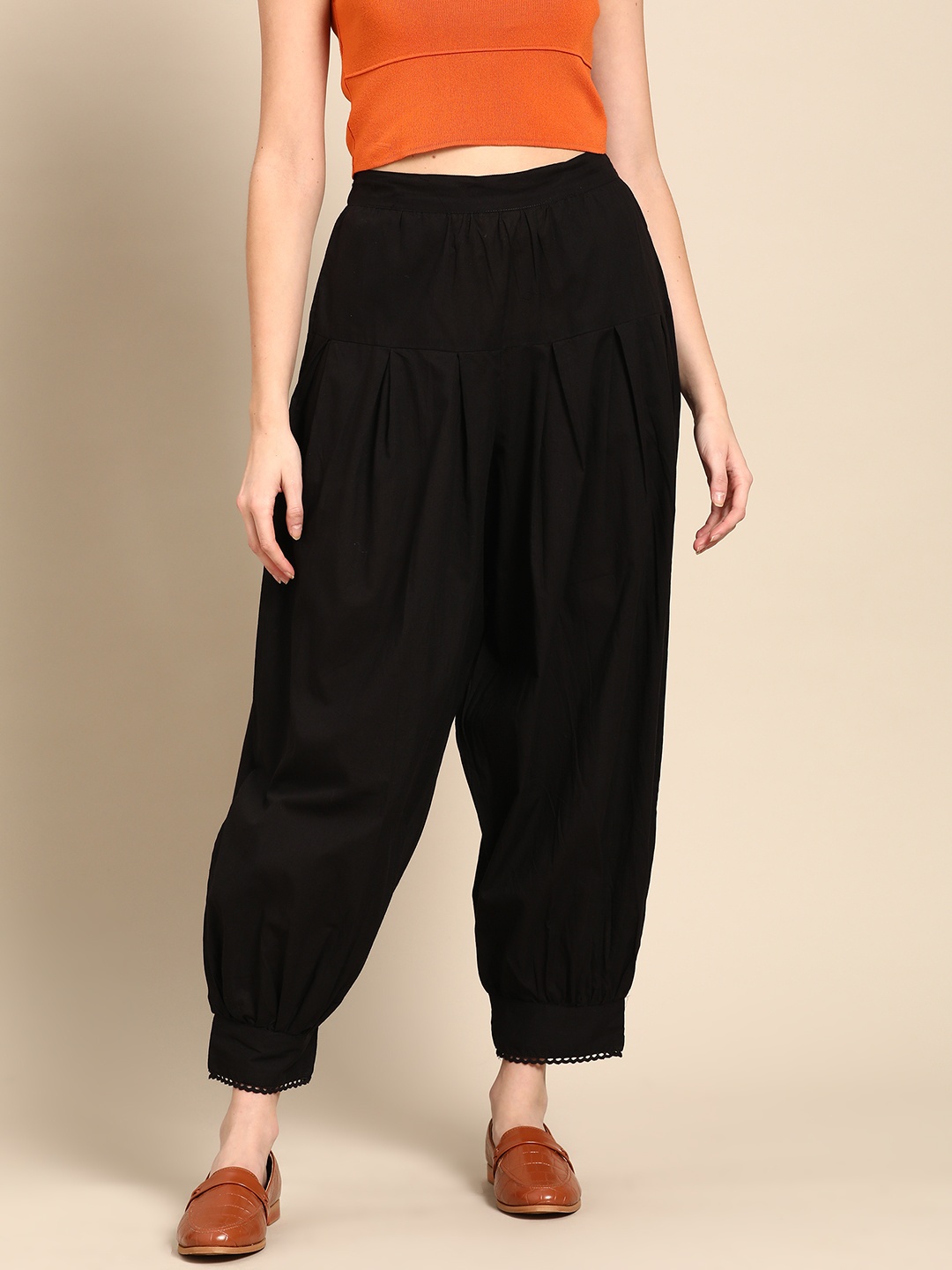 

Sangria Women Black Solid Pure Cotton Loose Fit Salwar