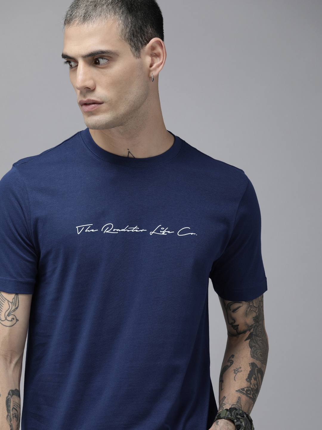 

Roadster Men Navy Blue Typography Printed Pure Cotton T-shirt