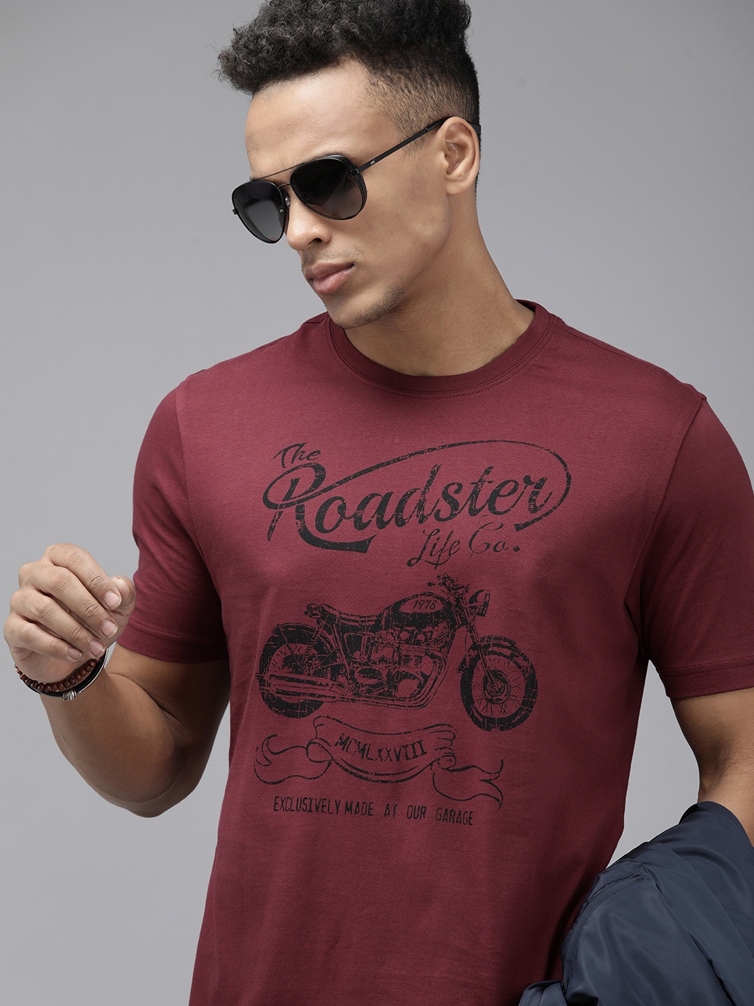 

Roadster Men Burgundy Biker Printed Pure Cotton T-shirt