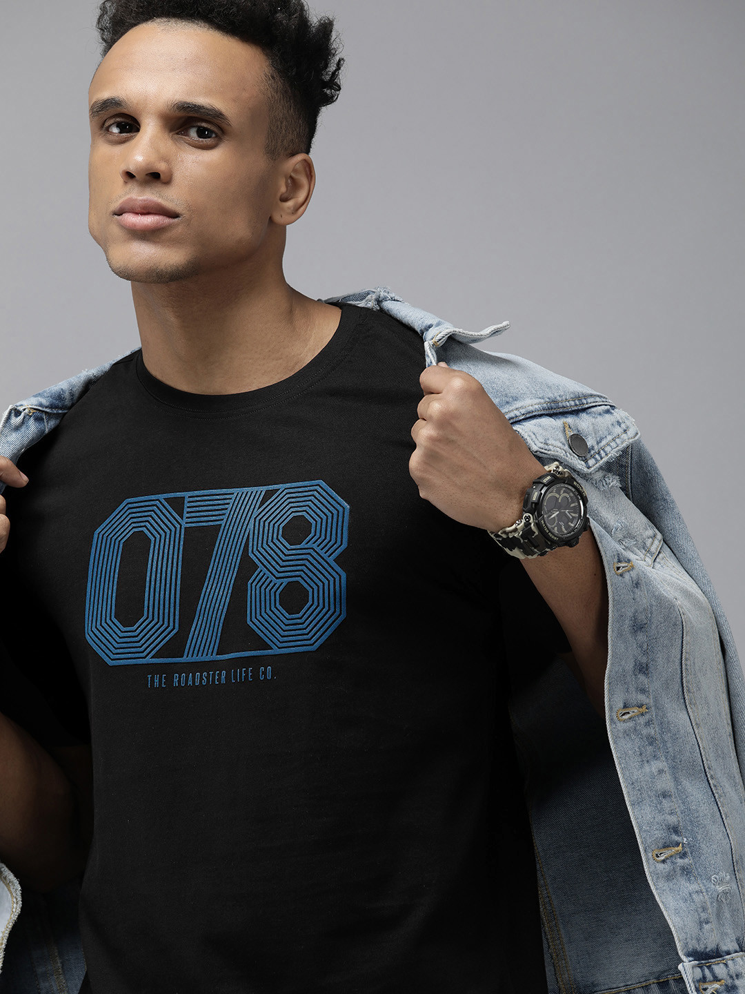 

Roadster Men Black Typography Printed Pure Cotton T-shirt