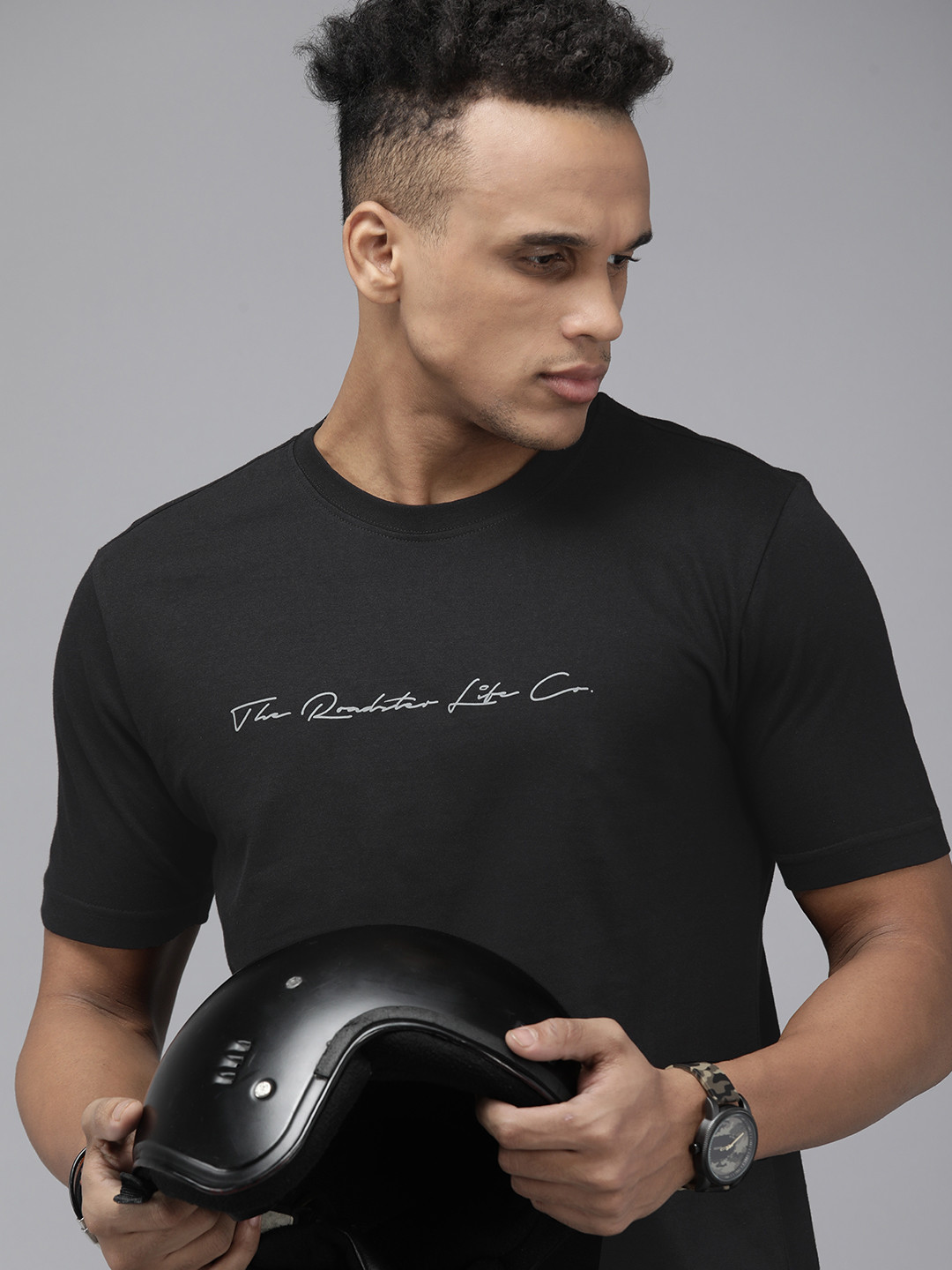 

Roadster Men Black Typography Printed Pure Cotton T-shirt