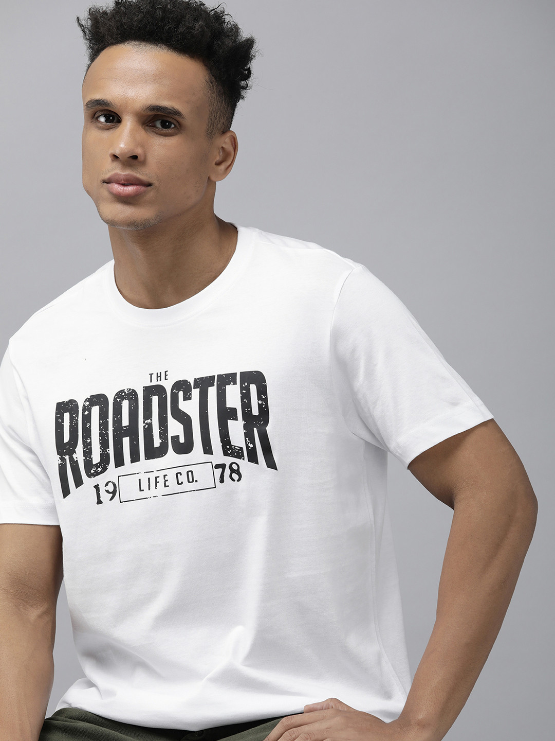 

Roadster Men White & Black Brand Logo Printed Pure Cotton T-shirt