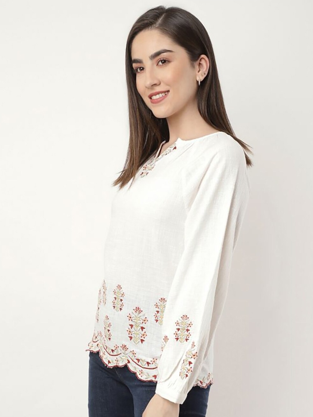 

Marks & Spencer White Raglan Sleeves Embroidered Top