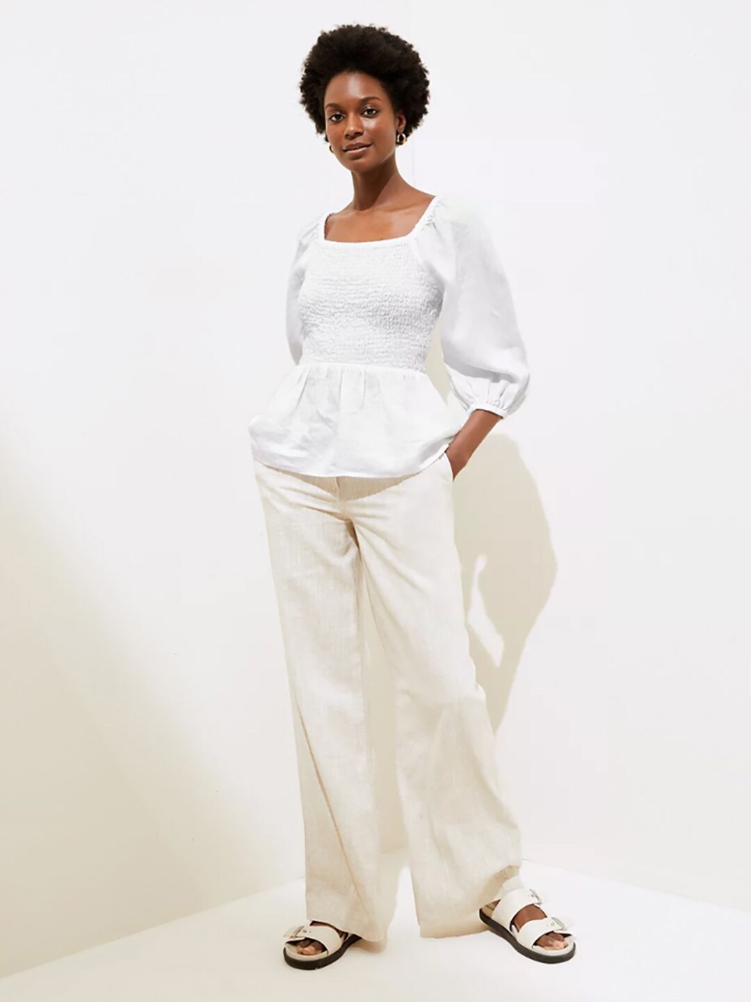 

Marks & Spencer White Linen Solid Top