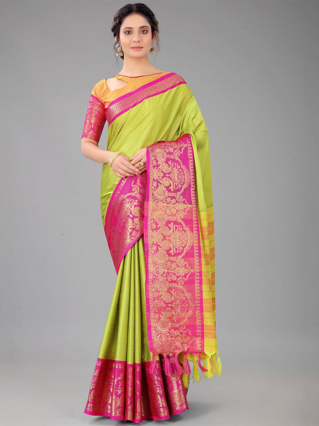 

Paramparik Textile Lime Green & Gold-Toned Woven Design Zari Silk Blend Paithani Saree