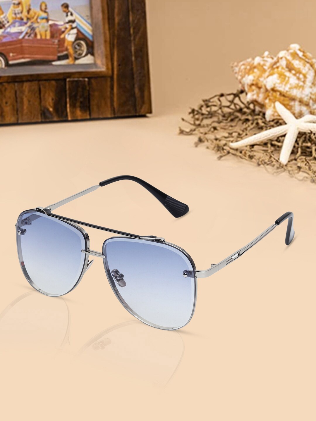 

ALIGATORR Unisex Blue Lens & Silver-Toned Aviator Sunglasses with UV Protected Lens