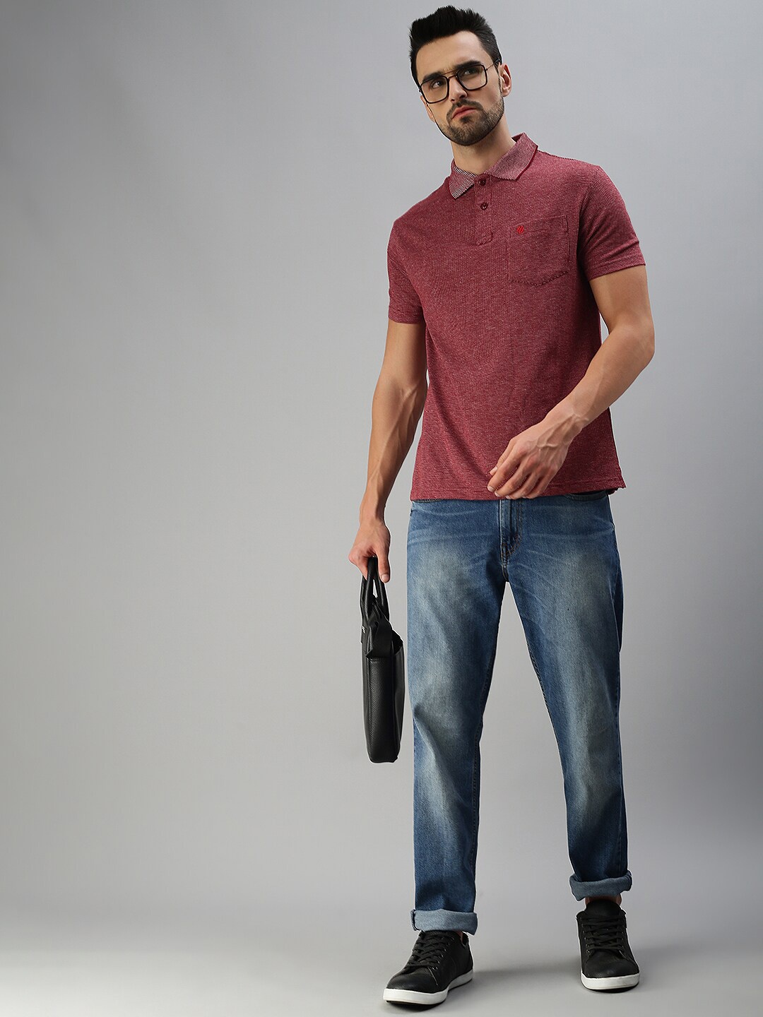 

ONN Men Maroon Polo Collar T-shirt