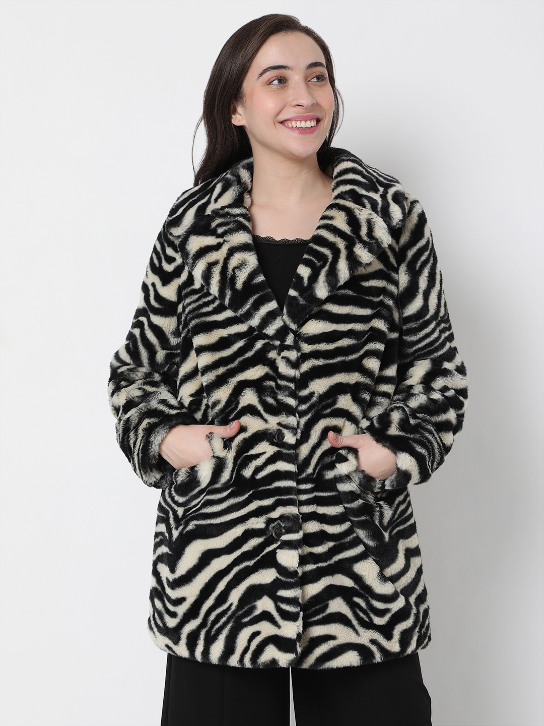 

Vero Moda Women Black & Beige Animal Printed Coats