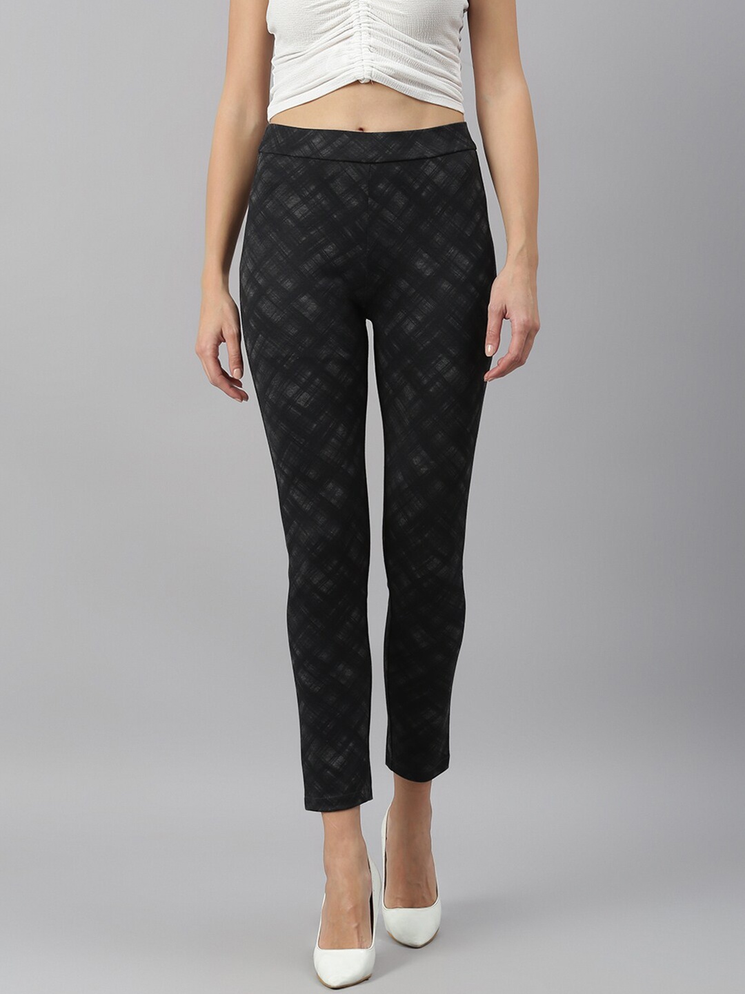 

Xpose Women Black & Grey Checked Skinny-Fit Treggings