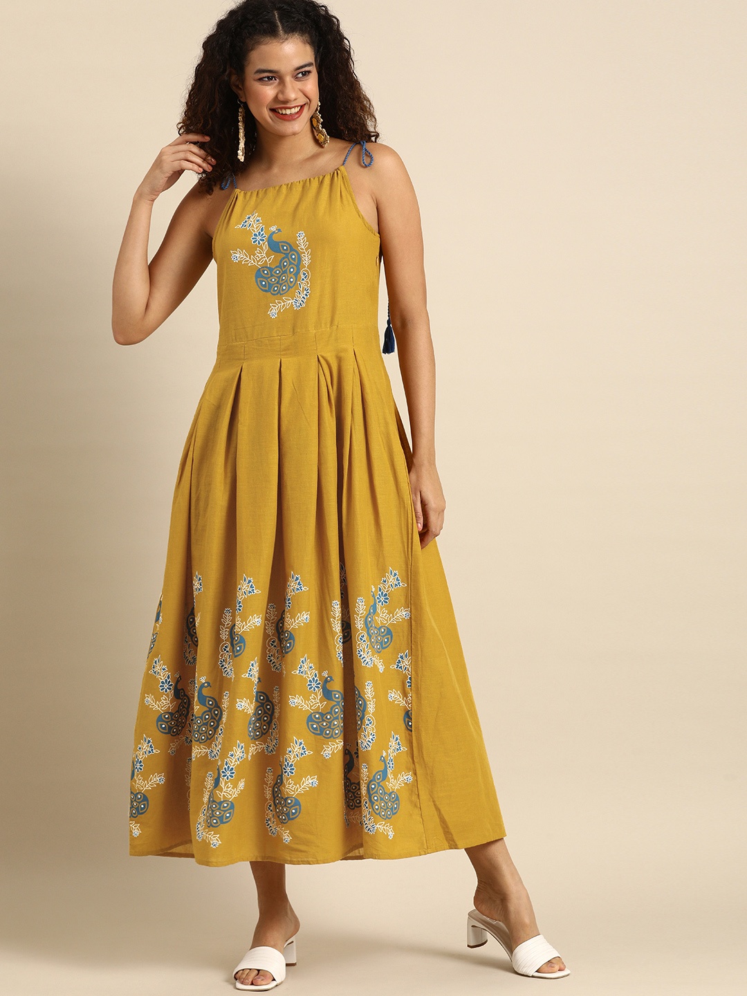 

Sangria Women Mustard Yellow & Blue Ethnic Motifs Printed Pure Cotton Midi Dress