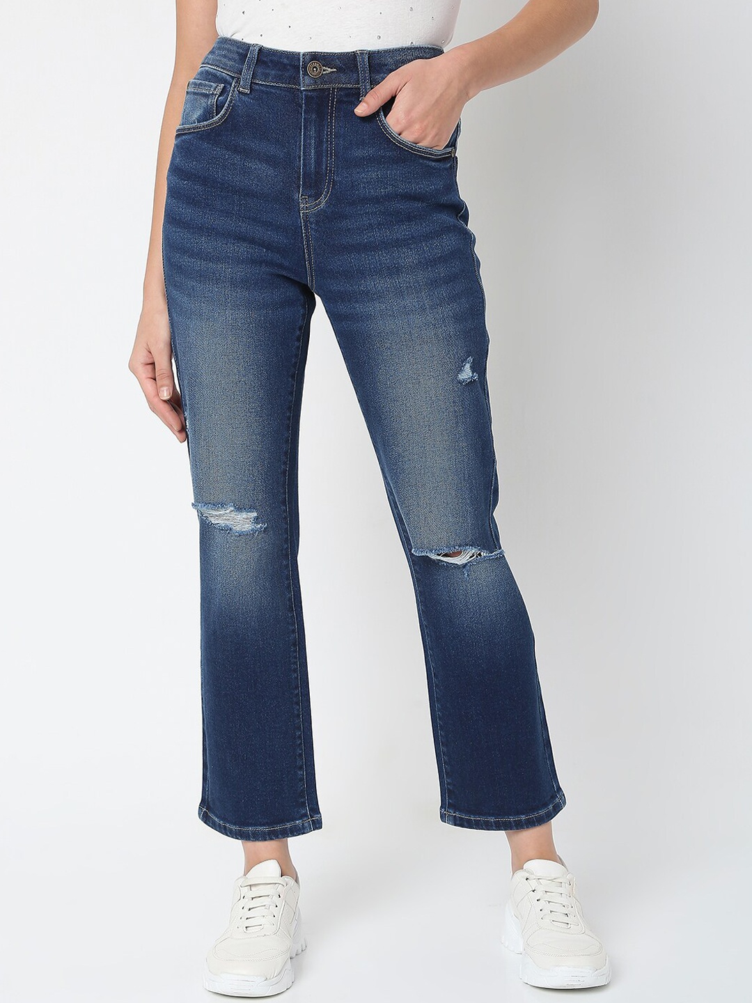 

Vero Moda Women Blue Mildly Distressed Light Fade Jeans
