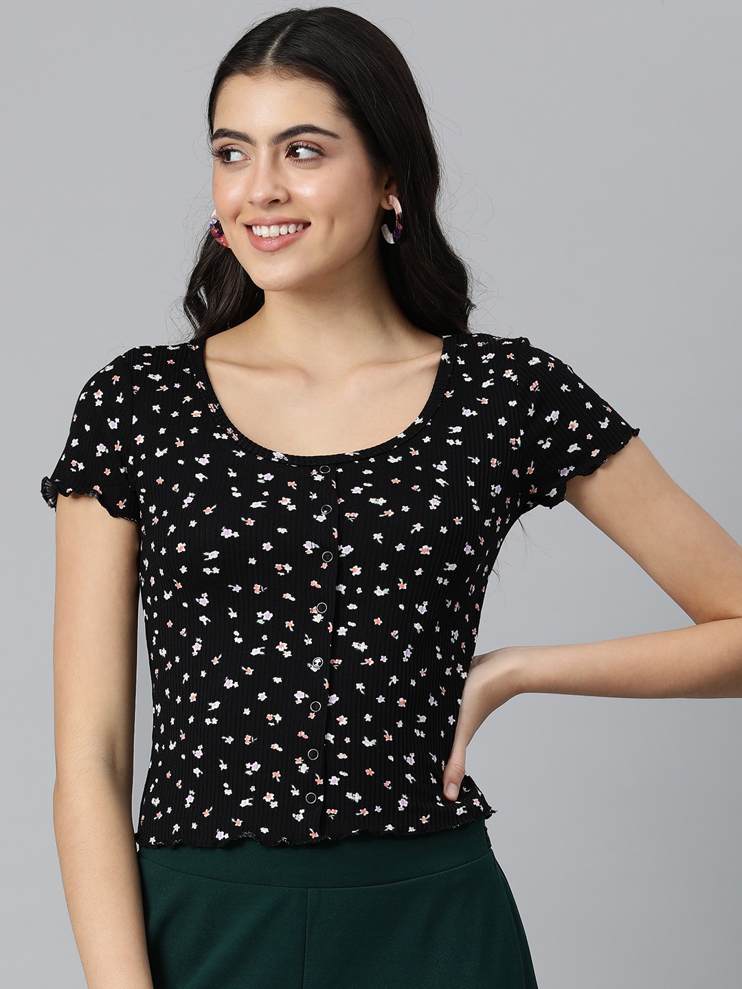 

London Rag Black & White Floral Print Top