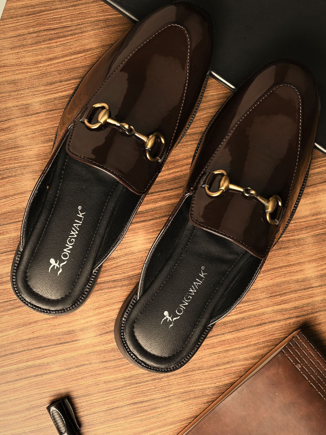 

Longwalk Men Brown Patent Leather Sneakers