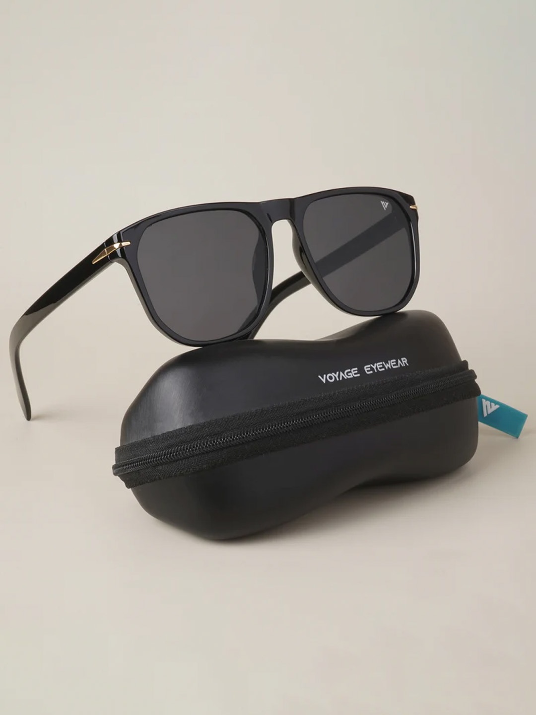 

Voyage Unisex Black Lens & Black Wayfarer Sunglasses with UV Protected Lens