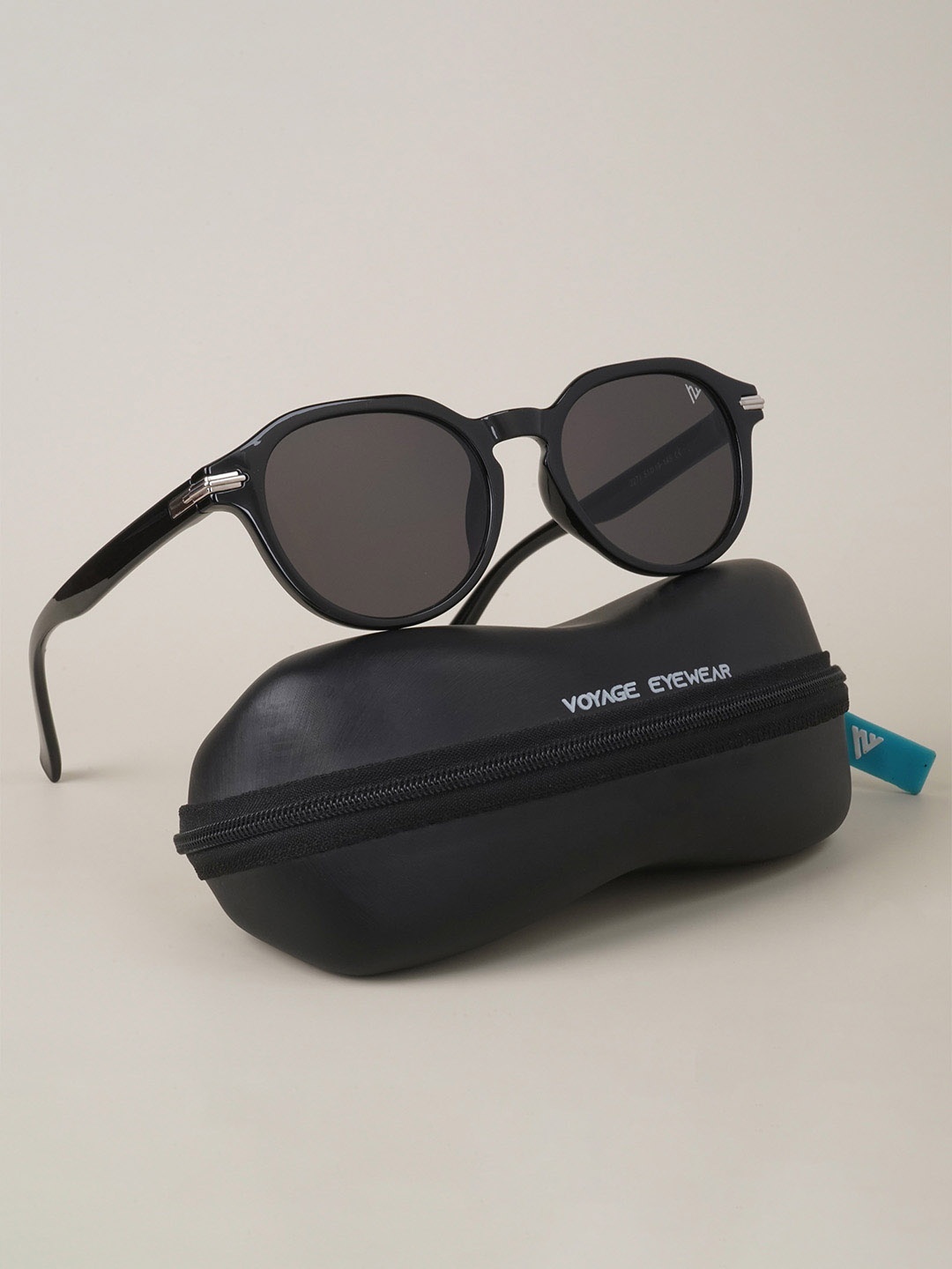 

Voyage Unisex Black Lens & Black Round UV Protected Lens Sunglasses