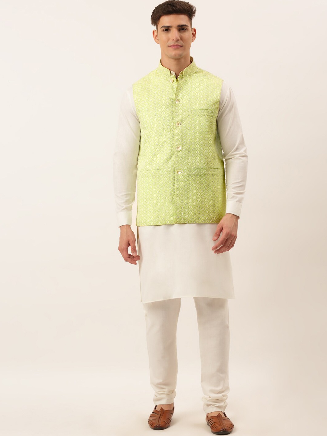 

Jompers Men White & Green Kurta & Churidar with Embroidered Nehru Jacket