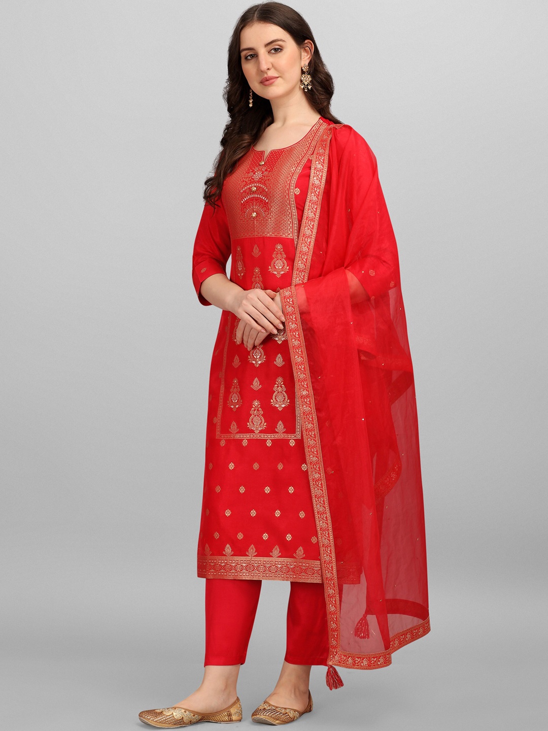 

Seerat Women Red Embroidered Thread Work Pure Silk Kurta with Trouser & Dupatta
