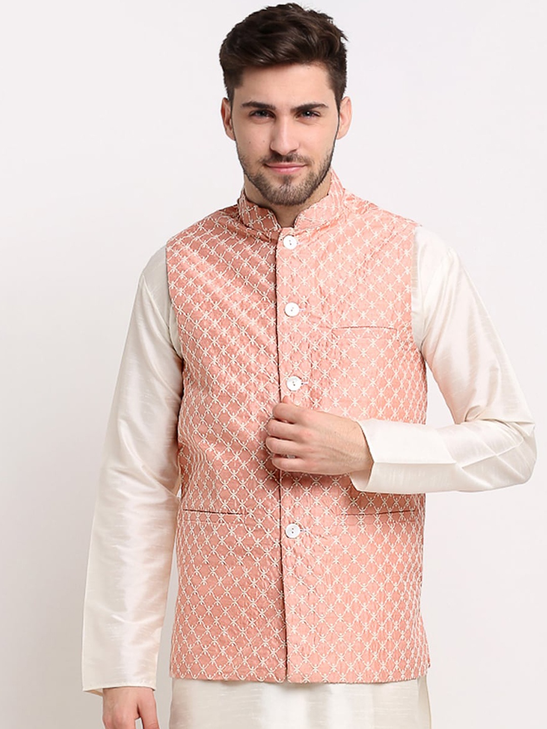 

Jompers Men Peach Coloured & White Embroidered Woven Nehru Jackets