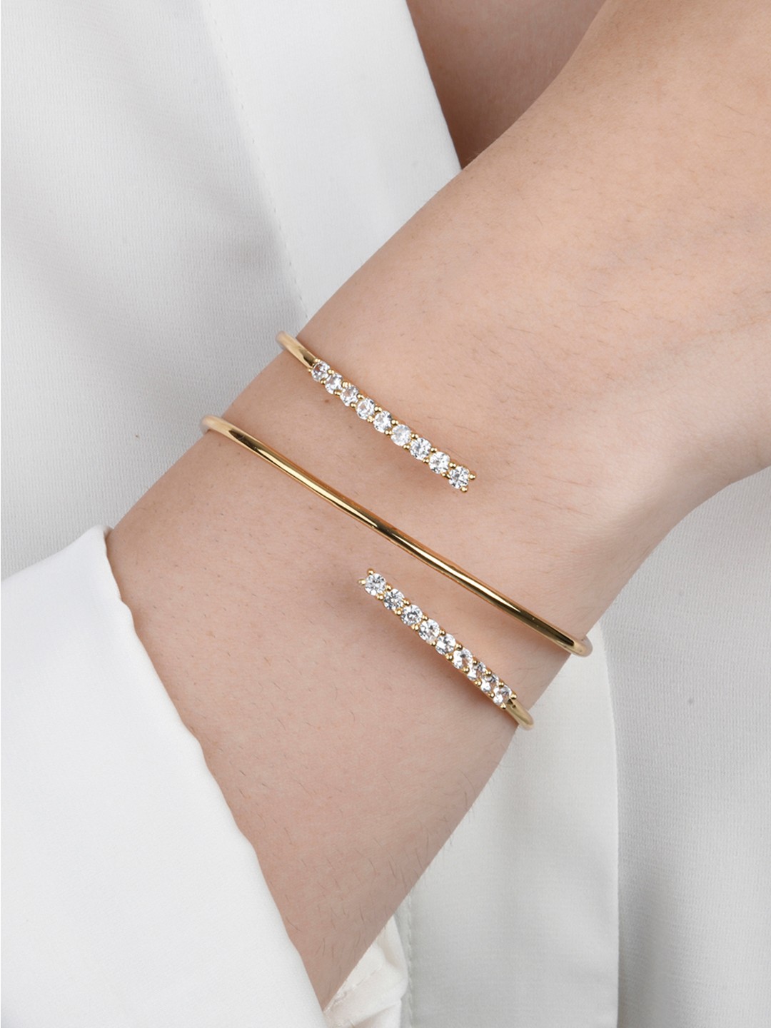 

Lilly & sparkle Women Gold Plated CZ Stone Studded Adjustable Bracelet