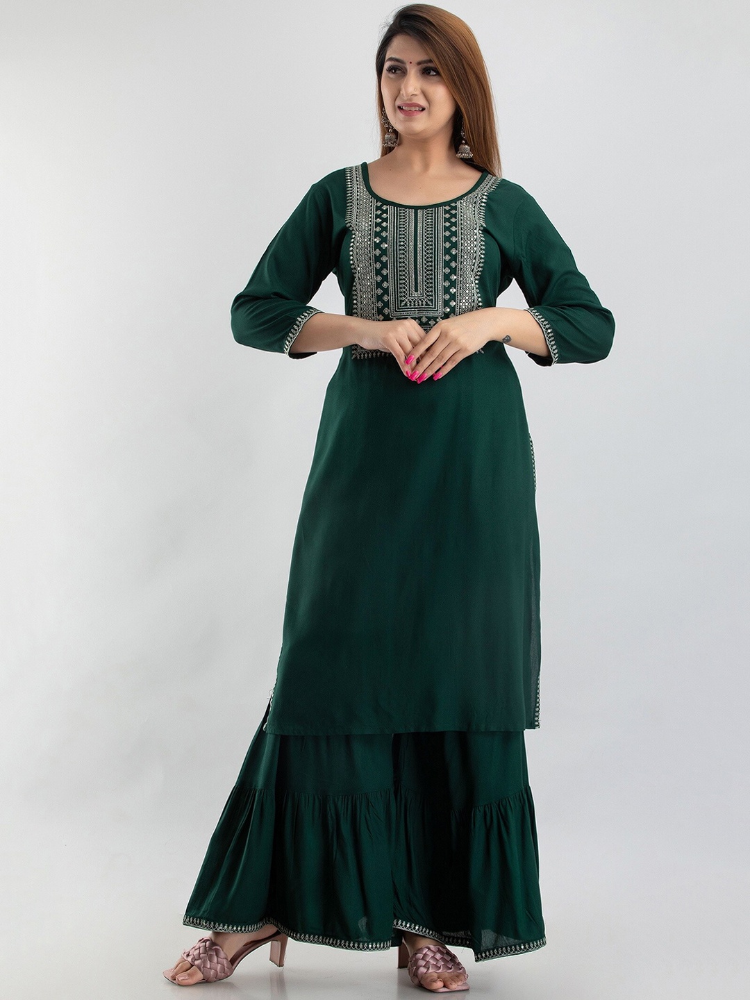 

BARKHA FAB Women Green Ethnic Motifs Yoke Design Embroidered Sequinned Kurta with Sharara