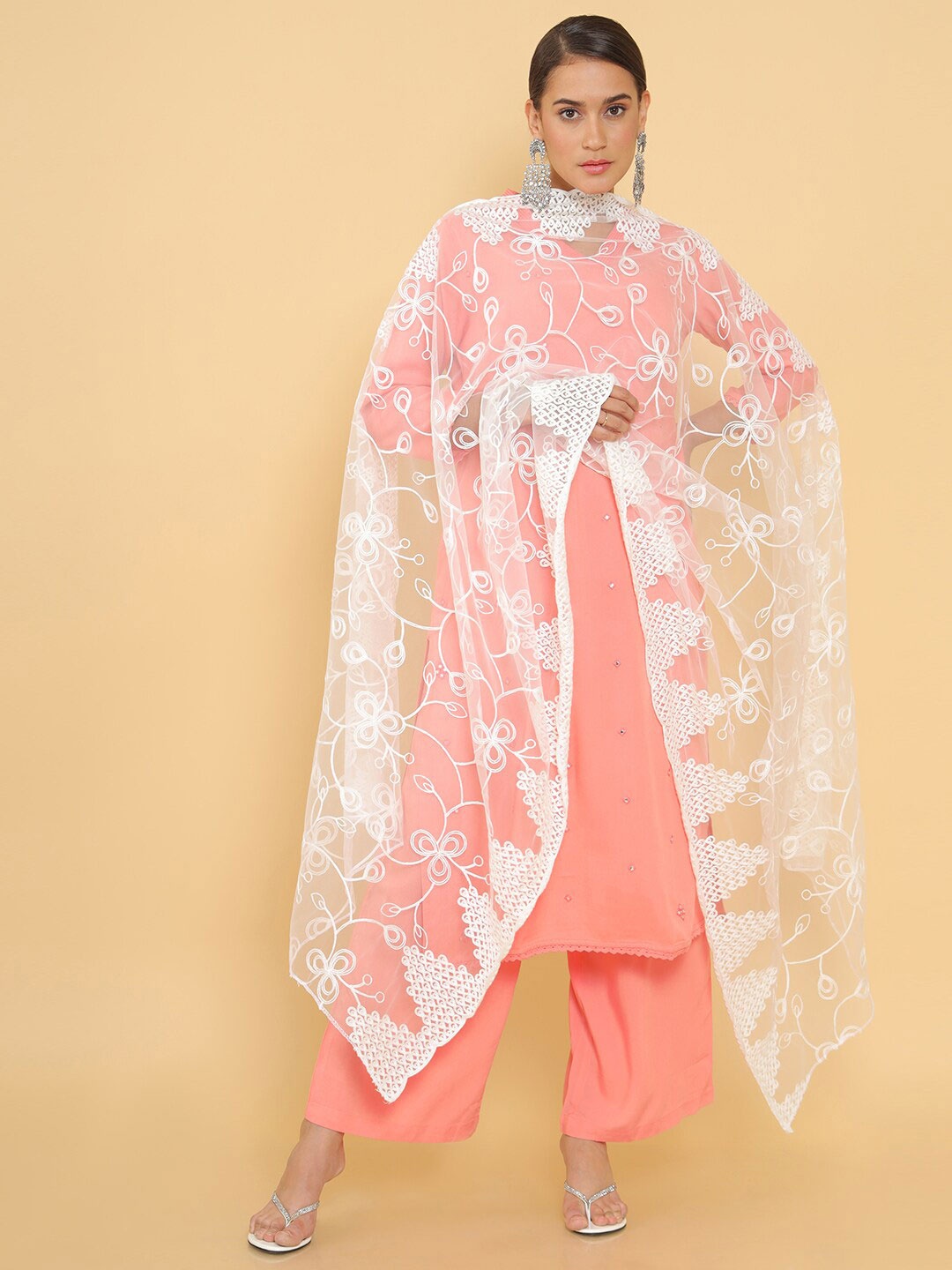 

Soch White Embroidered Dupatta with Thread Work