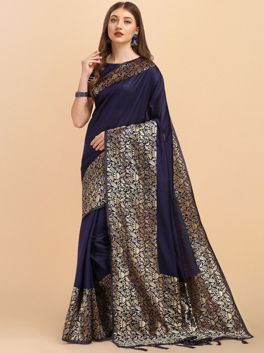 

Fashion Booms Multicoloured & Gold-Toned Woven Design Zari Pure Silk Kanjeevaram Saree, Multi